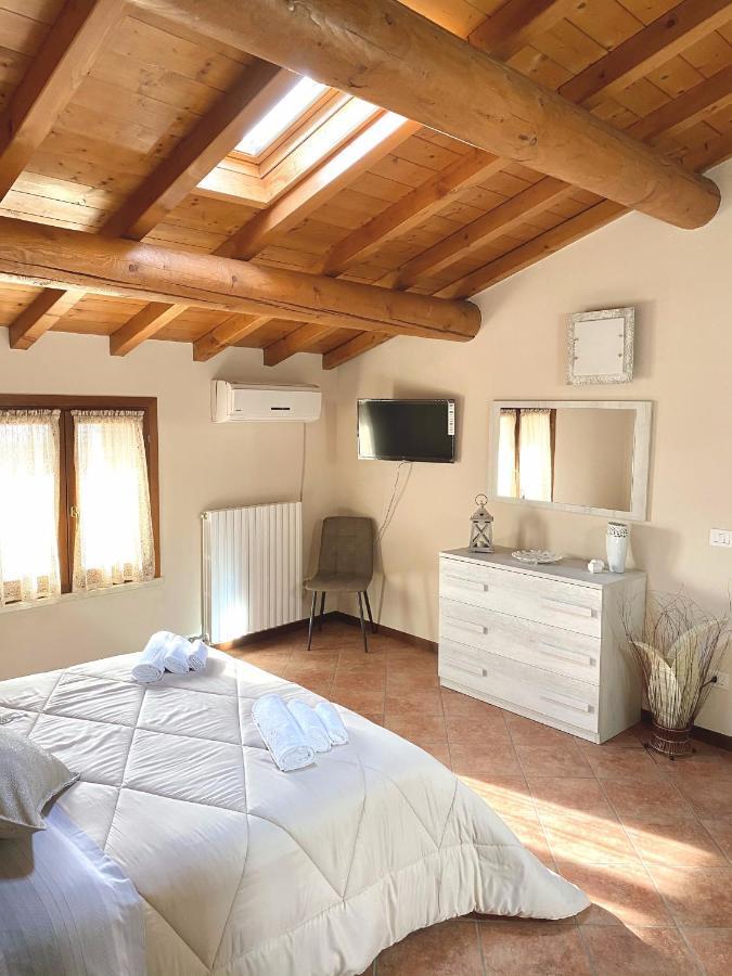 Casa Vacanze Raggio Di Sole Apartment Valeggio sul Mincio Ngoại thất bức ảnh