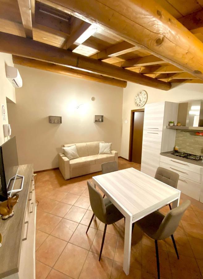 Casa Vacanze Raggio Di Sole Apartment Valeggio sul Mincio Ngoại thất bức ảnh